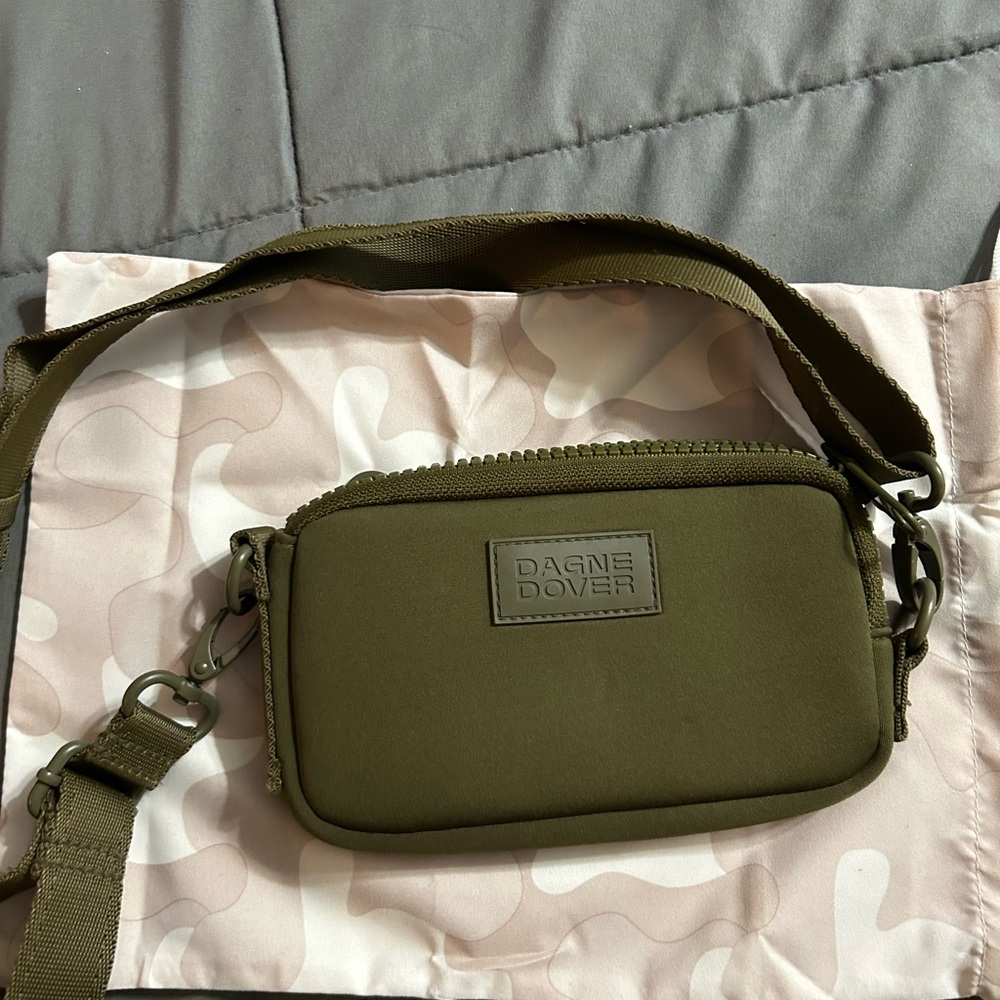 Dagne Dover Olive Crossbody Bag